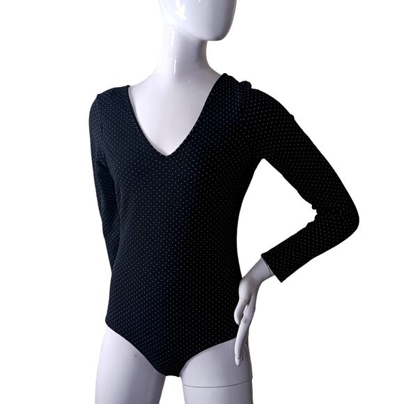 Little Black Body Suit Bodysuit Size Medium Black and Gray Long Sleeve V NEck - Picture 1 of 13